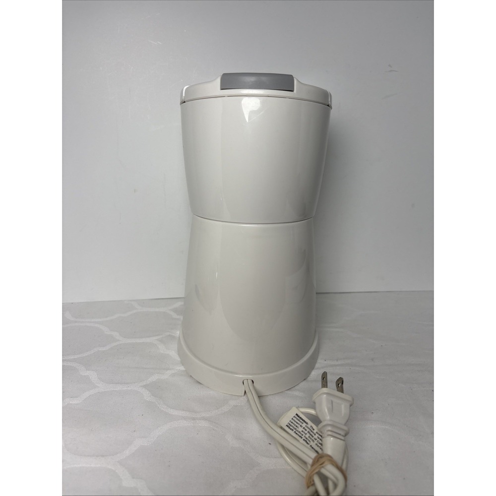 Sunbeam Hot Shot 6142 Hot Water Dispenser White 16oz Tested Working - Picture 3 of 6
